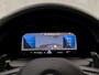 Volkswagen Golf 2.0 TSI R 4Motion 320Pk Automaat (SCHUIFDAK, STOELVERWARMING/KOELING, LEDER, MEMORY SEATS, CAMERA, STUURWIEL VERWARMD, IQ LIGHT, APPLE CARPLAY, KEYLESS, SFEERVERLICHTING, NIEUWSTAAT)