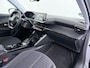 Peugeot e-2008 EV Active Pack 50 kWh Camera | Navigatie | Cruise | Dealer onderhouden |