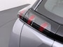 Peugeot e-2008 EV Active Pack 50 kWh Camera | Navigatie | Cruise | Dealer onderhouden |