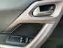 Peugeot 2008 1.2 PureTech Active AUT PANO NAVI PSENSOR CRUISE TREKHAAK 2 X SLEUTELS