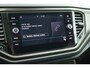 Volkswagen T-Roc 1.5 TSI 150pk DSG Style Trekhaak Camera Stoelverwarming Led Panoramadak Navigatie