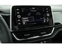 Volkswagen T-Roc 1.5 TSI 150pk R-Line Trekhaak Camera Stoelverwarming + Massage Virtual Cockpit Navigatie