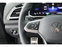 Volkswagen T-Roc 1.5 TSI 150pk R-Line Trekhaak Camera Stoelverwarming + Massage Virtual Cockpit Navigatie