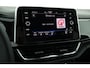 Volkswagen T-Roc 1.5 TSI 150pk R-Line Trekhaak Camera Stoelverwarming + Massage Virtual Cockpit Navigatie