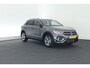 Volkswagen T-Roc 1.5 TSI 150pk R-Line Trekhaak Camera Stoelverwarming + Massage Virtual Cockpit Navigatie