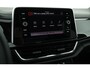 Volkswagen T-Roc 1.5 TSI 150pk R-Line Trekhaak Camera Stoelverwarming + Massage Virtual Cockpit Navigatie