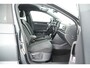 Volkswagen T-Roc 1.5 TSI 150pk R-Line Trekhaak Camera Stoelverwarming + Massage Virtual Cockpit Navigatie
