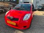 Toyota Yaris 1.0 VVTi +airco, elec pakket, 1e eigenaar 94.000 km, apk t/m 30-11-2027 zeer mooie auto, rijklaar