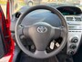 Toyota Yaris 1.0 VVTi +airco, elec pakket, 1e eigenaar 94.000 km, apk t/m 30-11-2027 zeer mooie auto, rijklaar