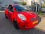 Toyota Yaris 1.0 VVTi +airco, elec pakket, 1e eigenaar 94.000 km, apk t/m 30-11-2027 zeer mooie auto, rijklaar