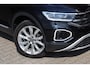 Volkswagen T-Roc 1.5 TSI Style | Trekhaak | Camera | ACC |