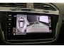 Volkswagen Tiguan R-Line Business 1.4 TSI eHybrid 245pk DSG Automaat Trekhaak, 360 camera, Head up display, Adaptive cruise control, Black style, LED matrix koplampen, Navigatie