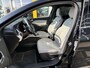 Renault Clio 1.6 E-Tech Hybrid 140 Initiale Paris | NAP | Stoel & stuur verwarming | Leer | Navigatie | Achteruitrijcamera | Lichtmetaal | Climate Control | LED | DAB |