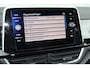 Volkswagen T-Roc 1.5-150pk R-Line Edition DSG-AUTOMAAT ! Gun u het comfort van een automaat ! Slechts 16.500km ! Stoel- en stuurwielverw., IQ-light, Adaptieve cruise cntrl, Navigatie by Apple Carplay/Android auto, Autm. airco dual, Camera, Elektr. achterklep etc.