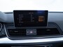 Audi Q5 50 TFSI e quattro 300 PK | Panormadak | Luchtvering | Elec. trekhaak | Stoel- Stuur_ & Achterbankverw. | Digitaal dashboard, Elec. achterklep, Navigatie, Adaptive Cruise control