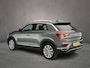 Volkswagen T-Roc Sport 1.5 TSI 150pk DSG Automaat Adaptive cruise control, Elektrische achterklep, Achteruitrijcamera, Navigatie, LED koplampen, Parkeersensoren