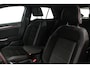 Volkswagen T-Roc Sport 1.5 TSI 150pk DSG Automaat Adaptive cruise control, Elektrische achterklep, Achteruitrijcamera, Navigatie, LED koplampen, Parkeersensoren