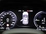 Volvo XC40 1.5 T4 Recharge Inscription | Automaat | Panoramadak | Trekhaak | Apple Carplay / Android Auto | Memory Seats | Parkeersensoren | Virtual Cockpit | Stoel- Stuurverwarming | Elektrische Achterklep | Achteruitrijcamera | Navigatie | Climate Control | Cruise Control | Lichtmetalen Velgen |