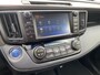 Toyota RAV4 2.5 Hybrid AWD Dynamic Trekhaak, Team D, navigatie, stuur- & stoelverwarming, automaat, keyless, cruise control adaptief, parkeersensoren v&a