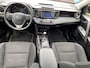 Toyota RAV4 2.5 Hybrid AWD Dynamic Trekhaak, Team D, navigatie, stuur- & stoelverwarming, automaat, keyless, cruise control adaptief, parkeersensoren v&a
