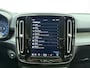 Volvo XC40 B3 177pk Automaat Core / Leder / Stoel + Stuurw. Verwarming / Noodreservewiel / Keyless / Elektr. Achterklep / 18'' + All Season Banden / Draadl. Telefoonlader / PDC + Camera /