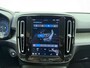 Volvo XC40 B3 177pk Automaat Core / Leder / Stoel + Stuurw. Verwarming / Noodreservewiel / Keyless / Elektr. Achterklep / 18'' + All Season Banden / Draadl. Telefoonlader / PDC + Camera /