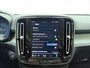 Volvo XC40 B3 177pk Automaat Core / Leder / Stoel + Stuurw. Verwarming / Noodreservewiel / Keyless / Elektr. Achterklep / 18'' + All Season Banden / Draadl. Telefoonlader / PDC + Camera /