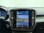 Volvo XC40 B3 177pk Automaat Core / Leder / Stoel + Stuurw. Verwarming / Noodreservewiel / Keyless / Elektr. Achterklep / 18'' + All Season Banden / Draadl. Telefoonlader / PDC + Camera /