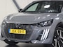 Peugeot 208 1.2 Hybrid 110PK e-DCS6 GT | 1ste eigenaar | AppleCarPlay/AndroidAuto | Navigatie | Adaptive Cruise Control | Keyless | FULL LED | 360'Camera | Isofix | Privacy Glass |