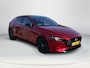 Mazda 3 2.0 e-SkyActiv-X M Hybrid 180 Luxury | Dealeronderhouden | Stoelgeheugen | Stoel en stuurverwarming | Climate Control | Achteruitrijcamera | Full adaptief led | Dodehoeksensoren | Bose |