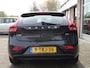 Volvo V40 1.6 D2 Summum Airco/Navigatie