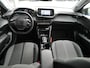 Peugeot e-208 EV E-Style 50 kWh | Stoelverwarming | Keyless entry en start | Parkeersensoren | Climate control | 16 inch lichtmetalen velgen | Regensensor
