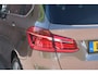 BMW 2-Serie Active Tourer 225xe iPerformance High Executive | SOH 87% | Navi | App Connect | Panoramadak | Keyless | Harman Kardon | Elektrische Achterklep | Camera