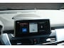 BMW 2-Serie Active Tourer 225xe iPerformance High Executive | SOH 87% | Navi | App Connect | Panoramadak | Keyless | Harman Kardon | Elektrische Achterklep | Camera