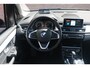 BMW 2-Serie Active Tourer 225xe iPerformance High Executive | SOH 87% | Navi | App Connect | Panoramadak | Keyless | Harman Kardon | Elektrische Achterklep | Camera