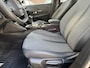 Peugeot 208 100 Pk Benzine * Sportieve Allure * KHG-71-Z * Navigatie & Spotify draadloos via Apple Carply / Android Auto op groot Touch Screen scherm * L.M. Velgen * Parkeersensoren * Climate & Cruise Control * Vingerhoets; Vierde Generatie Eersteklas Service. Al meer dan 100 jaar een begrip in de Brabantse Kempen.