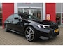 BMW 3-Serie 330e 292PK xDRIVE | PANORAMISCH SCHUIF/KANTEL DAK | M-SPORT PRO-PAKKET | M-SPORT REMMEN UITGEVOERD IN DONKERBLAUW MET M LOGO | BMW LIVE COCKPIT PROFESSIONAL | CURVED DISPLAY |DRIVING ASSISTANT INCL. HEAD-UP DISPLAY | PARKING ASSIST INCL. ACHTERUITRIJCAMERA | ADAPTIEVE LED KOPLAMPEN |SHADOW LINE | M-SPORTSTOELEN VOOR | LEDER VERNASCA MET CONTRAST STIKSELS M-SPORT | STOEL VERWARMING | DRAADLOZE APPLE CARPLAY | ELEKTRISCH VERSTELBARE STOELEN MET GEHEUGEN FUNCTIE | HEAD UP DISPLAY | DRAADLOZE TELEFOONLADER | DODEHOEK BEWAKING | COMFORT PACK INCL. ELEKTRISCHE ACHTERKLEP | ADAPTIVE CRUISE CONTROL | HIFI AUDIO DAB+ RADIO | COMFORT ACCESS (KEYLESS ENTRY)| DONKER GETINTE ACHTERRUITEN |