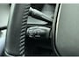 Peugeot 2008 1.2 PureTech Allure | 100PK | Parkeercamera Achter | Navigatie | Cruise Control | Start/Stopknop | Parkeersensoren Achter | Led verlichting |