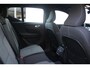 Volvo XC40 B4 197PK AUT7 Plus Dark | Harman/Kardon Premium Audio | Adaptive Cruise & Pilot Assist | Semi elektrische trekhaak | Verwarmbare voorstoelen | Verwarmbaar stuurwiel | Premium audio by Harman Kardon | 19" Velgen | Power Seats incl. Memory |