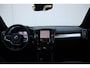 Volvo XC40 B4 197PK AUT7 Plus Dark | Harman/Kardon Premium Audio | Adaptive Cruise & Pilot Assist | Semi elektrische trekhaak | Verwarmbare voorstoelen | Verwarmbaar stuurwiel | Premium audio by Harman Kardon | 19" Velgen | Power Seats incl. Memory |