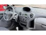 Toyota Yaris 1.0-16V VVT-i YORIN