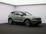 Volvo XC40 Recharge P8 AWD R-Design / SOH 93% / Trekhaak / Nubuck Bekleding / Full Led / BLIS / Adaptive Cruise / Warmtepomp / Verwarmbaar Stuurwiel + Voorstoelen /