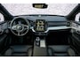 Volvo XC90 2.0 T8 Plug-in hybrid AWD Ultra Black Ed. Exec. Adaptieve Cruise Control | Elektr. schuif-\-kanteldak | 360 Camera | Luchtvering | Bowers & Wilkins Premium Audio | Extra getint glas | Gelamineerde ramen | Geventileerde voorstoelen | Stoelverwarming | Stoelmassage | Verwarmd stuurwiel | Google Services | Head-up display | Alcantara hemelbekleding | 22" Lichtmetalen velgen |