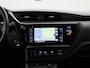 Toyota Auris 1.8 Hybrid Comfort | Automaat | Panoramadak | Camera | Trekhaak | Climate Control |