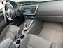 Toyota Auris Touring Sports 1.8 Hybrid Executive in automaat met panoramadak en parkeersensoren / camera en trekhaak