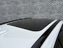 Volvo XC40 1.5 T5 Plug-in Hybrid Ultimate Dark | Tailored Wool | 360 Graden Camera | All-season banden | Stoelverwarming | Keyless Entry | Elektrische Achterklep | Panoramadak | Elektrisch Verstelbare Voorstoelen | BLIS | Cruise Control Adaptief | Navigatie | Apple Carplay | Android Auto