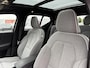 Volvo XC40 1.5 T5 Plug-in Hybrid Ultimate Dark | Tailored Wool | 360 Graden Camera | All-season banden | Stoelverwarming | Keyless Entry | Elektrische Achterklep | Panoramadak | Elektrisch Verstelbare Voorstoelen | BLIS | Cruise Control Adaptief | Navigatie | Apple Carplay | Android Auto