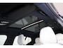 Volvo XC40 Recharge Pro - IntelliSafe Assist & Surround - Harman Kardon audio - Panoramisch schuif-/kanteldak - Lederen bekleding - 360º camera - Parkeersensoren voor & achter - Elektrisch verstelbare voorstoelen, links met geheugen - Trekhaak semi elektrisch inklapbaar - Apple® CarPlay - Android Auto - 19' LMV