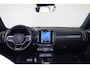 Volvo XC40 Recharge Pro - IntelliSafe Assist & Surround - Harman Kardon audio - Panoramisch schuif-/kanteldak - Lederen bekleding - 360º camera - Parkeersensoren voor & achter - Elektrisch verstelbare voorstoelen, links met geheugen - Trekhaak semi elektrisch inklapbaar - Apple® CarPlay - Android Auto - 19' LMV