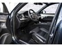 Volvo XC90 2.0 T8 Plug-in hybrid AWD Ultra Black Ed. Exec. Adaptieve Cruise Control | Elektr. schuif-\-kanteldak | 360 Camera | Luchtvering | Bowers & Wilkins Premium Audio | Extra getint glas | Gelamineerde ramen | Geventileerde voorstoelen | Stoelverwarming | Stoelmassage | Verwarmd stuurwiel | Google Services | Head-up display | Alcantara hemelbekleding | 22" Lichtmetalen velgen |